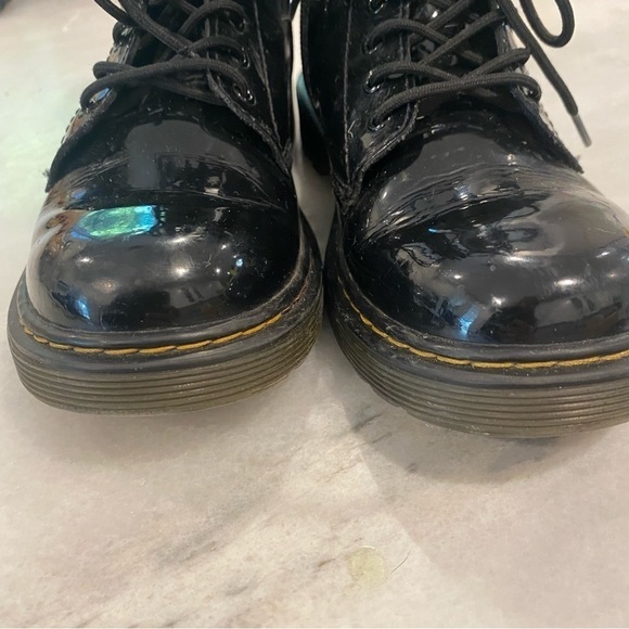 Dr. Martens Black Kids Boots - Picture 7 of 10